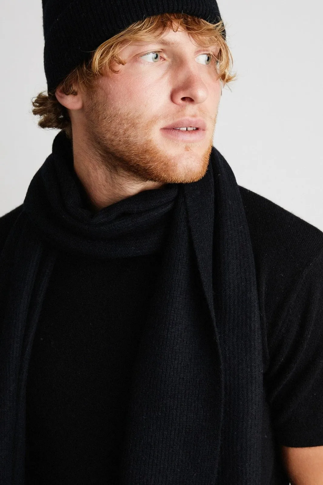   Beryll Cashmere Scarf | Black Rock