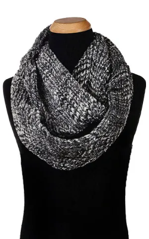 Men's Infinity Scarf - Cozy Cable in Ash Faux Fur