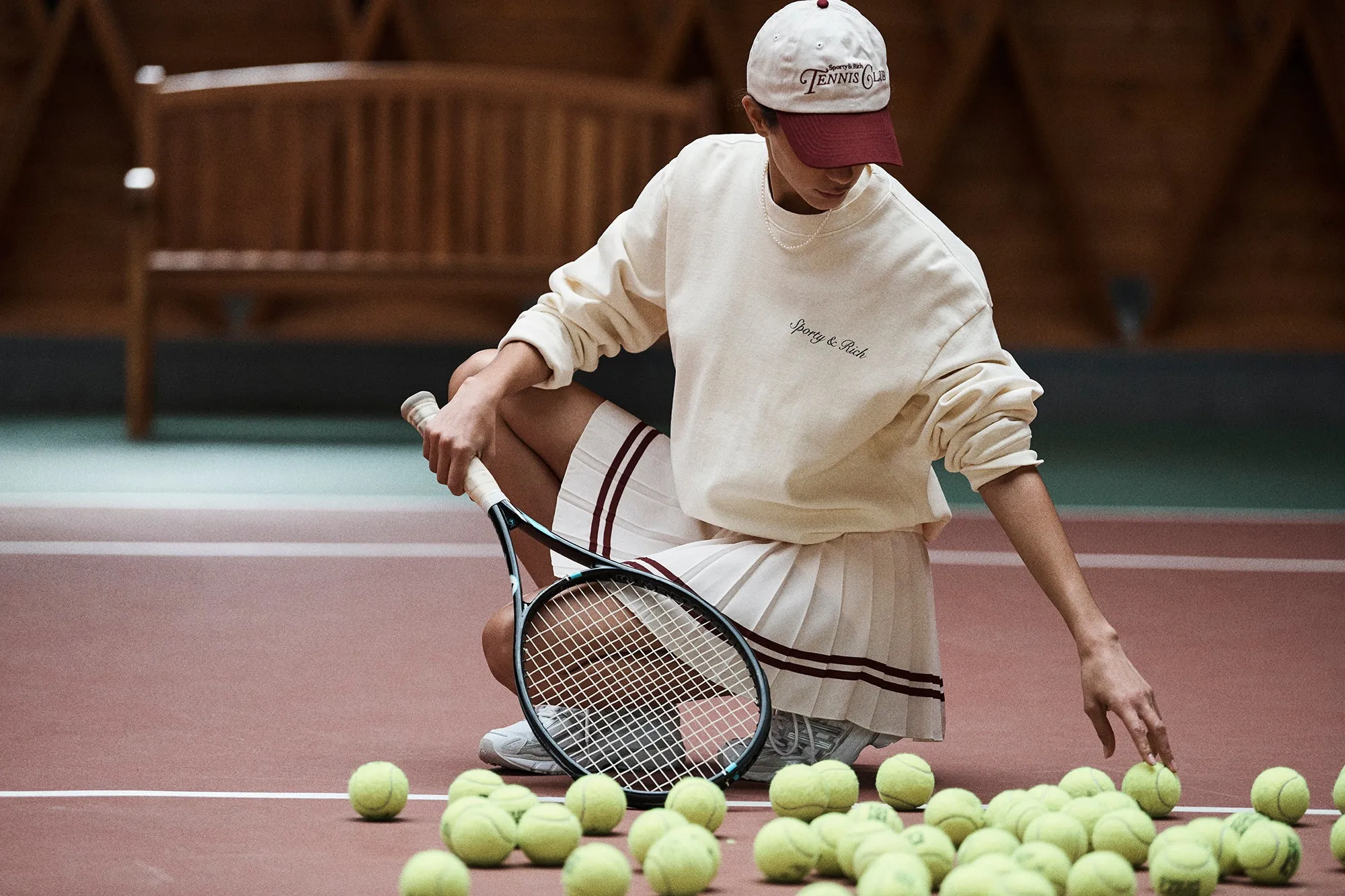 Rizzoli Tennis Hat - Off White with Merlot Trim